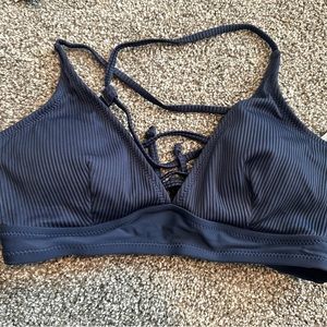 NWOT CUPSHE bikini top